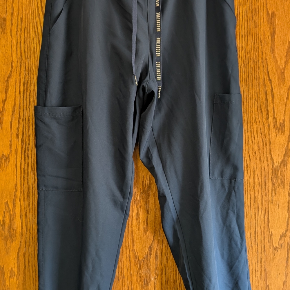 Black Scrub Bottom